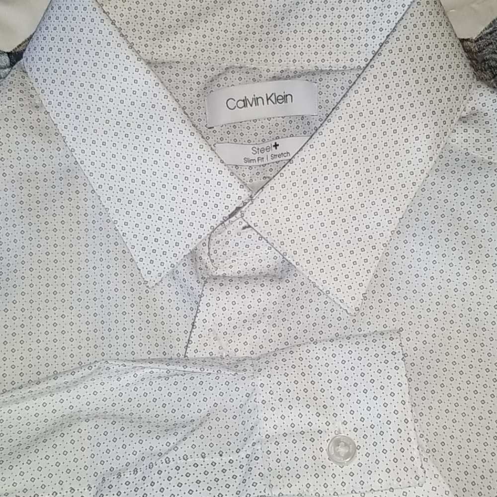 Long sleeve button down - Picture 4 of 4